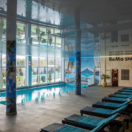 Juliana Platinum Brad Hotel Bagian luar foto