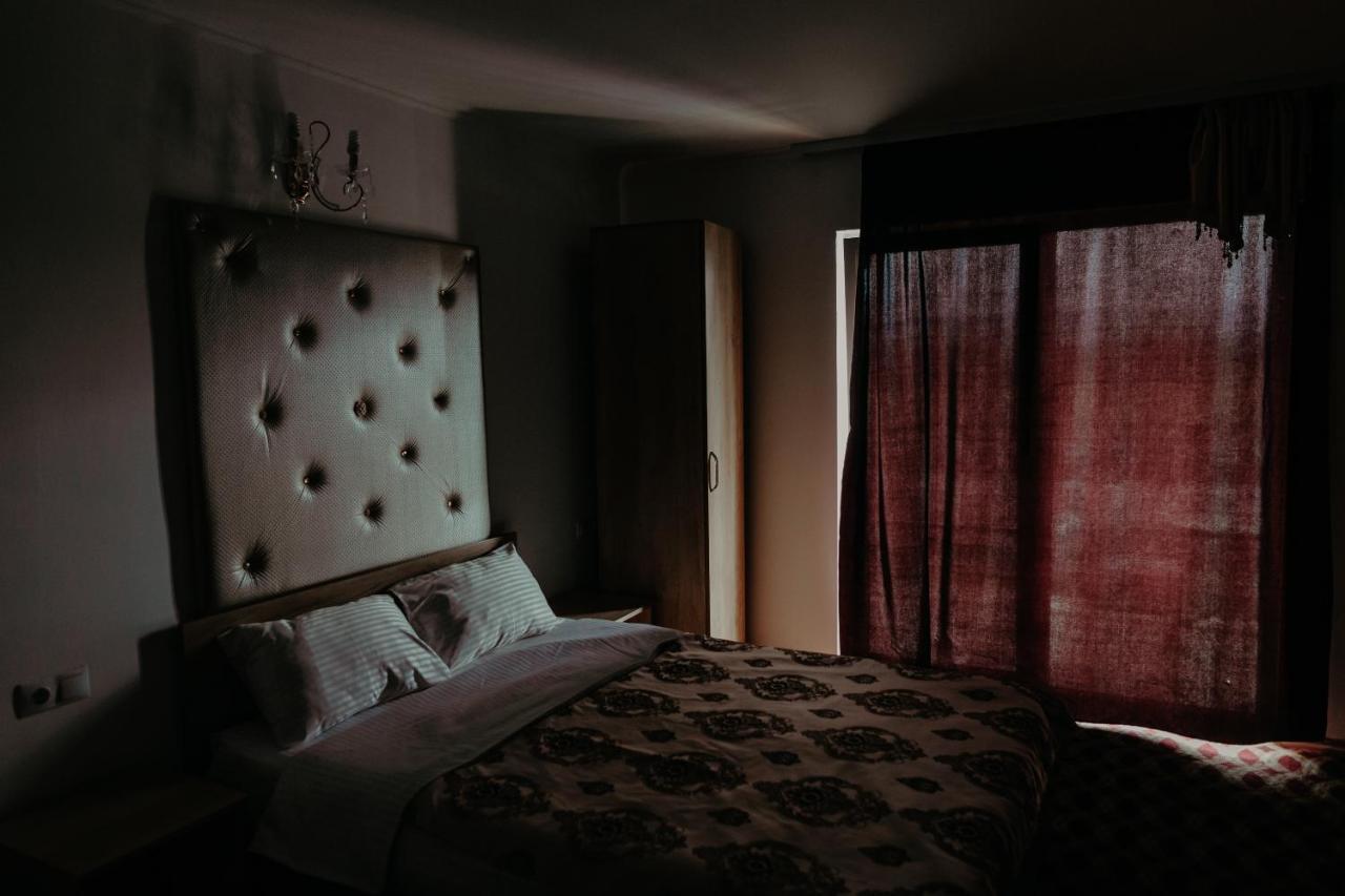 Juliana Platinum Brad Hotel Bagian luar foto