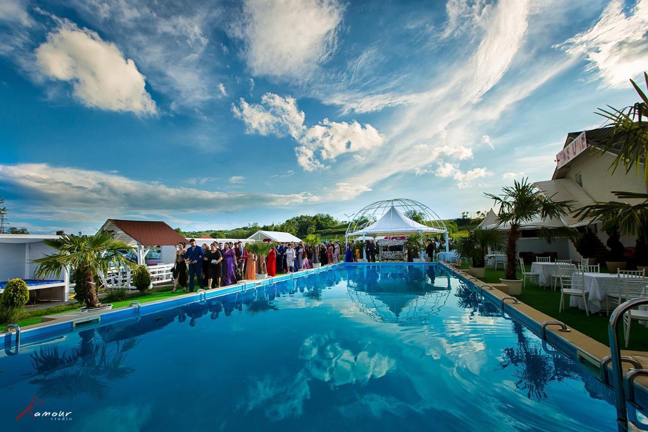 Juliana Platinum Brad Hotel Bagian luar foto