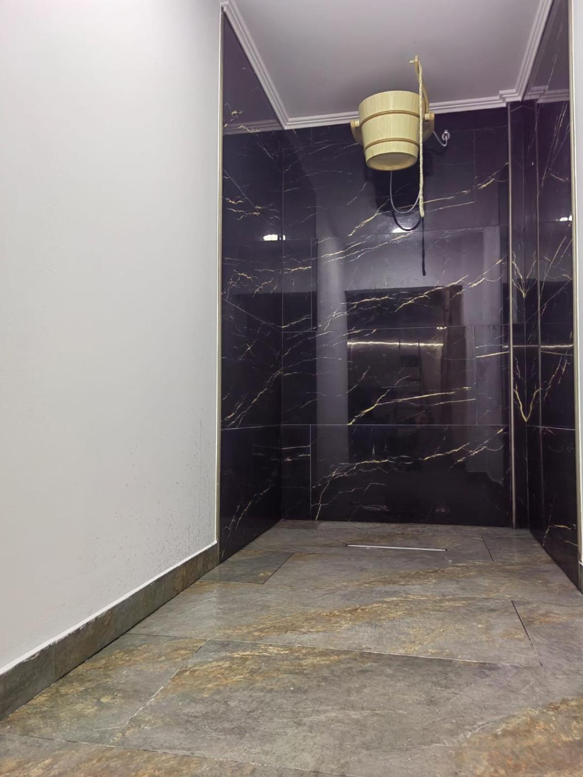 Juliana Platinum Brad Hotel Bagian luar foto