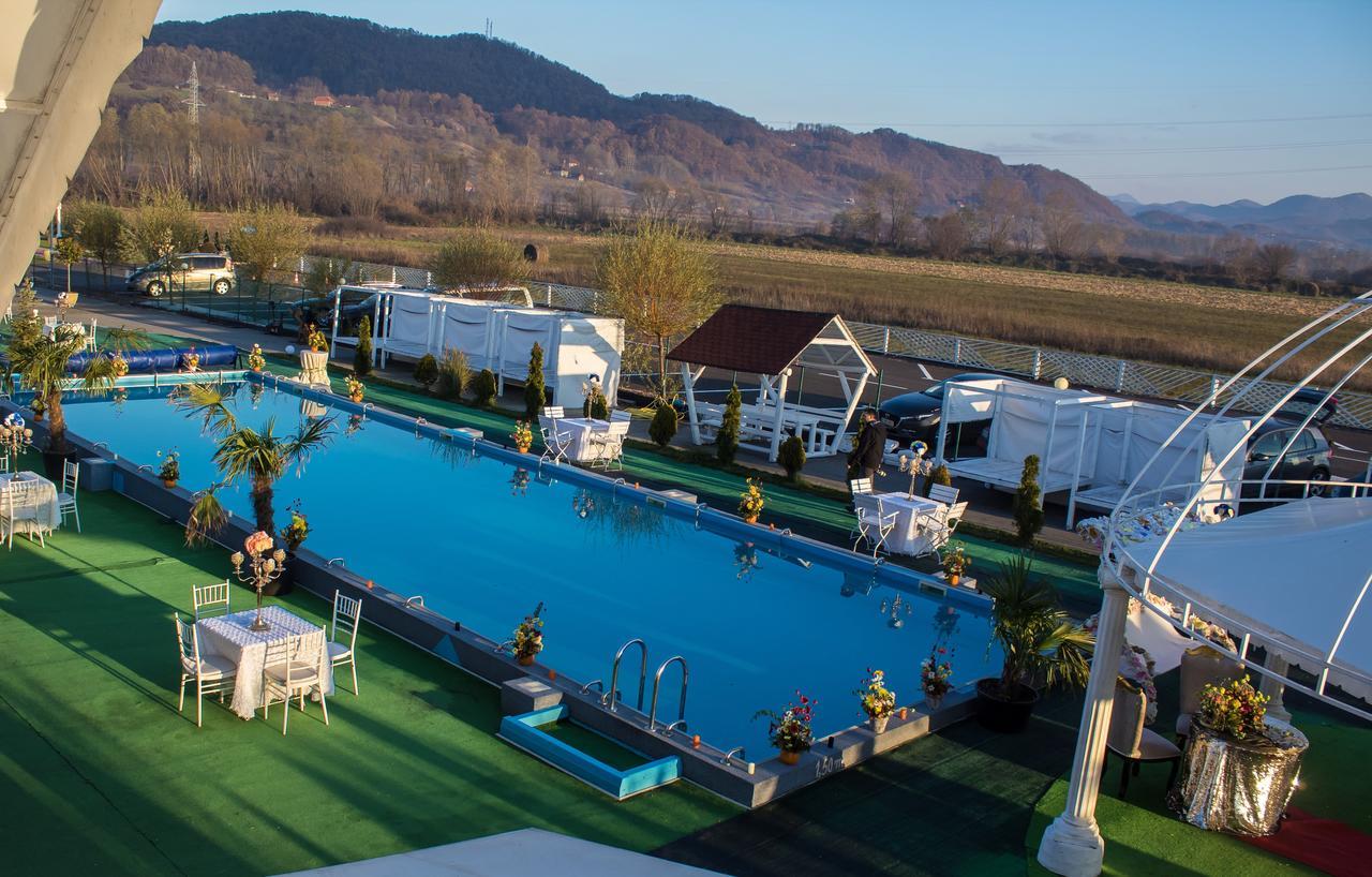 Juliana Platinum Brad Hotel Bagian luar foto